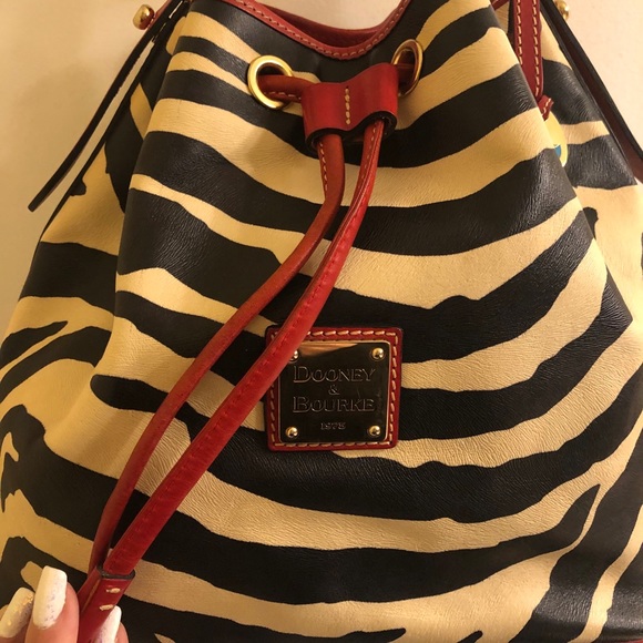Dooney & Bourke zebra off white red black bucket - Picture 2 of 9